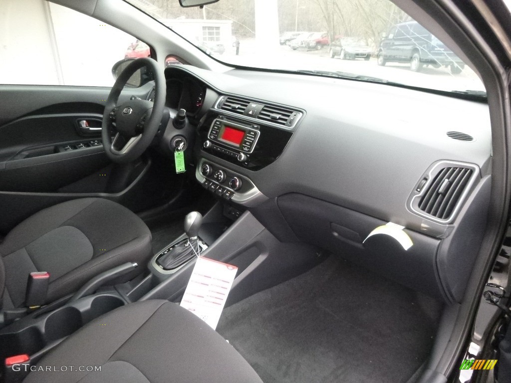 2017 Kia Rio LX Sedan Dashboard Photos