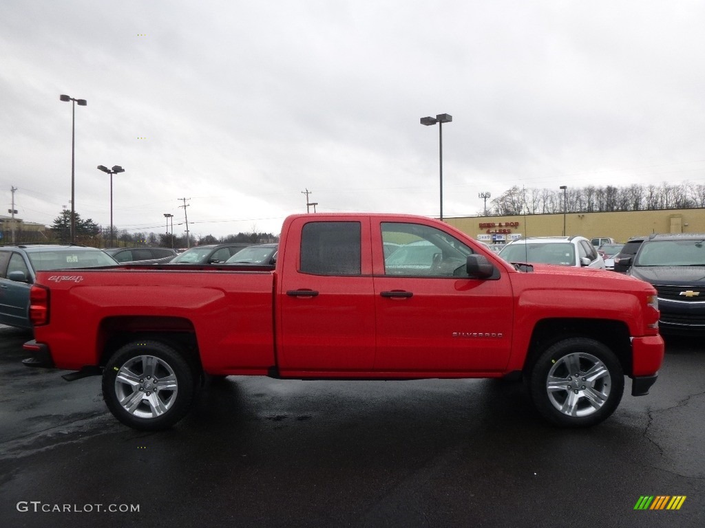 2017 Silverado 1500 Custom Double Cab 4x4 - Red Hot / Dark Ash/Jet Black photo #4