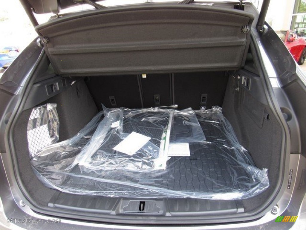 2017 Jaguar F-PACE 35t AWD Premium Trunk Photo #118162260