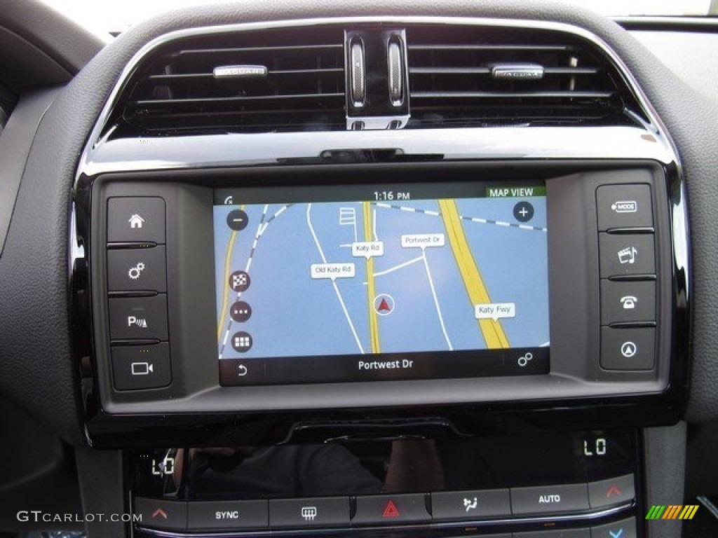 2017 Jaguar F-PACE 35t AWD Premium Navigation Photo #118162344