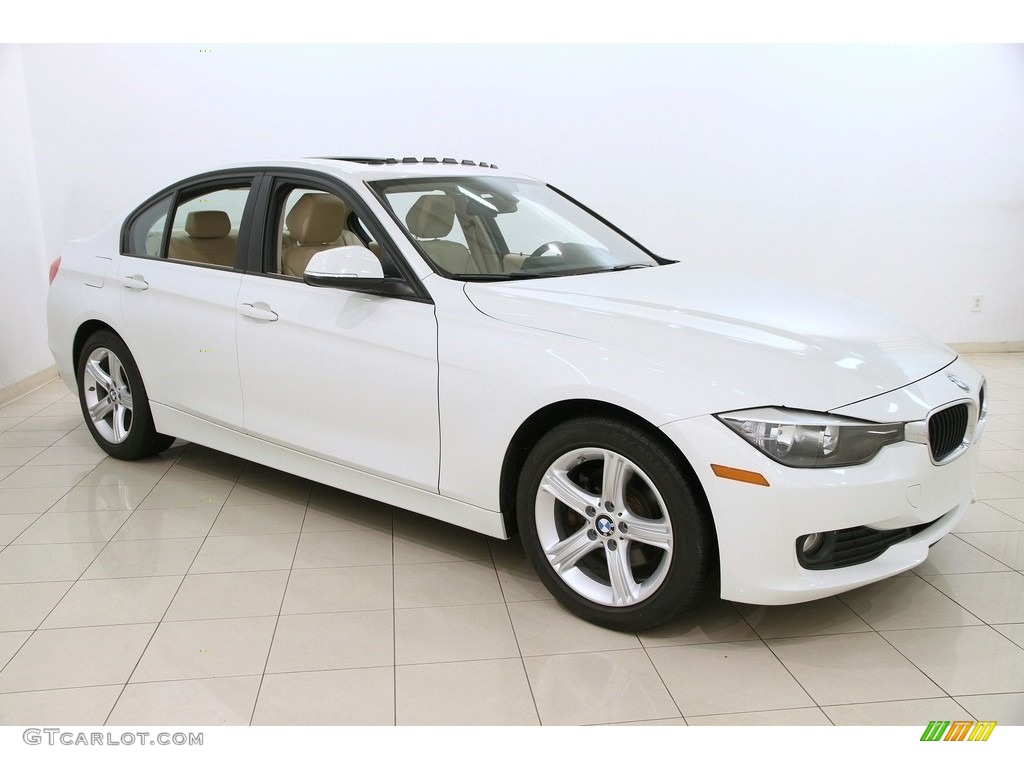 2014 3 Series 320i xDrive Sedan - Alpine White / Venetian Beige photo #1