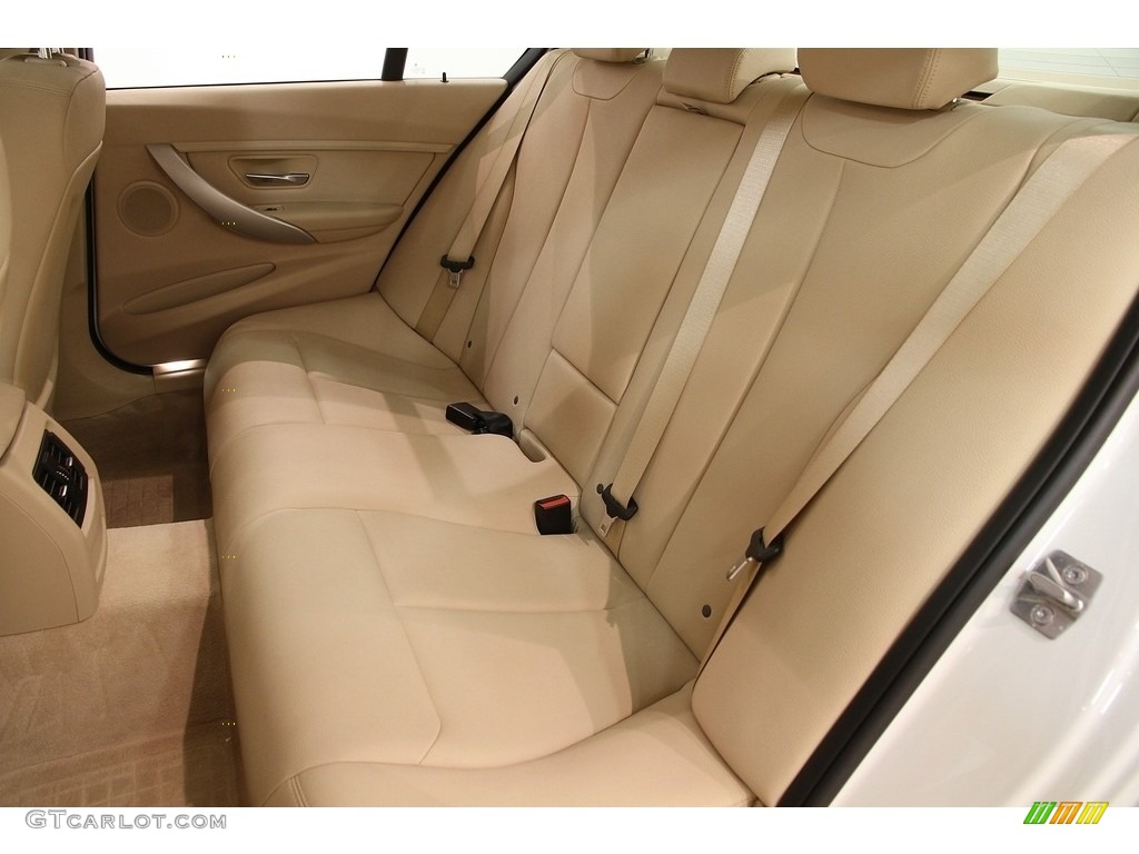 2014 3 Series 320i xDrive Sedan - Alpine White / Venetian Beige photo #24