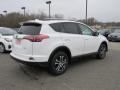 Super White - RAV4 LE Photo No. 22