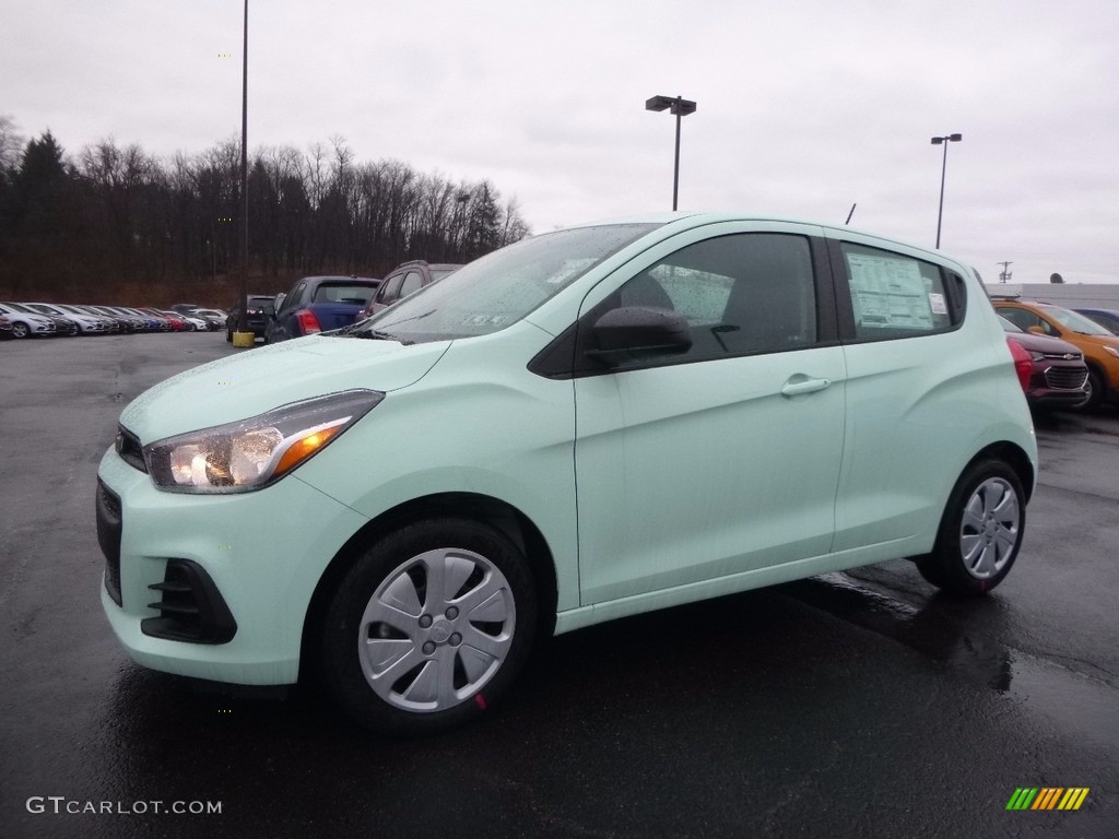 2017 Spark LS - Mint / Jet Black photo #1