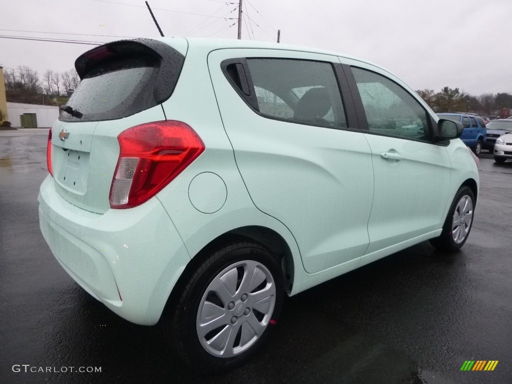 2017 Spark LS - Mint / Jet Black photo #6