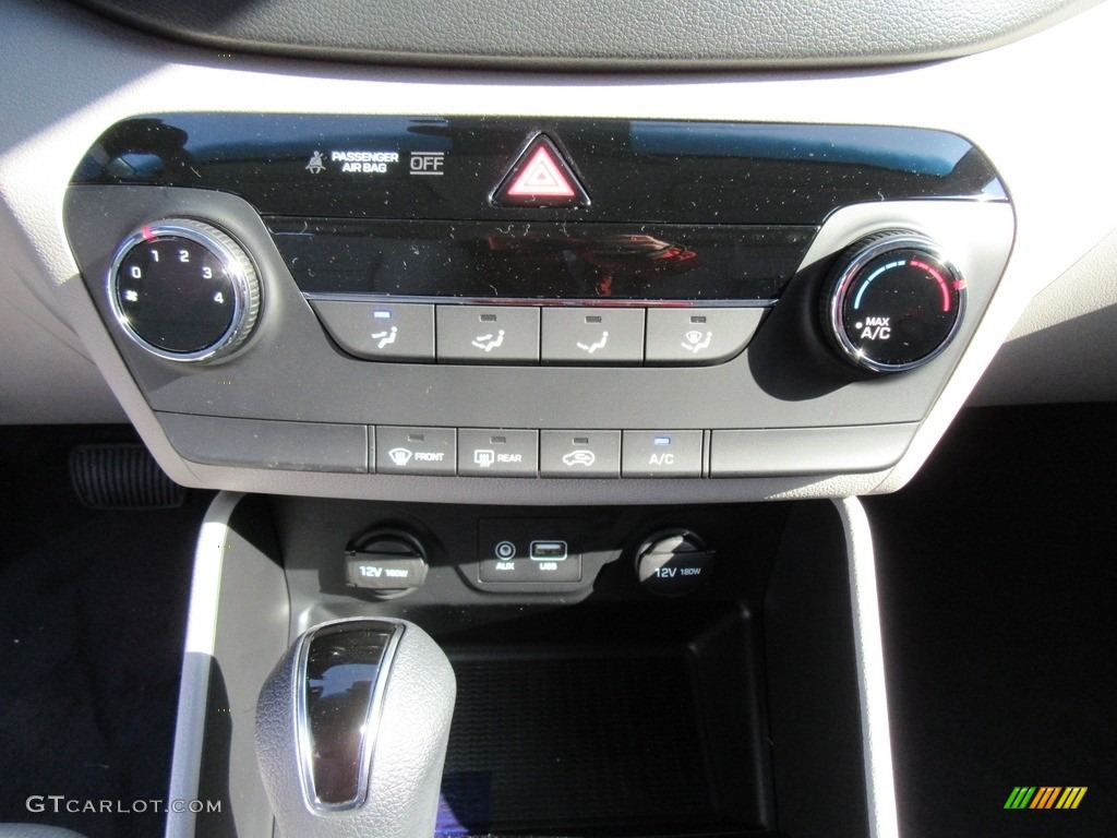 2017 Hyundai Tucson Eco Controls Photos
