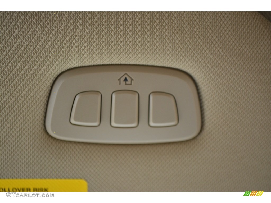2017 F150 Lariat SuperCrew - Oxford White / Light Camel photo #25