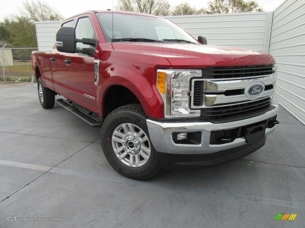 2017 Ford F350 Super Duty XLT Crew Cab 4x4 Exterior Photos