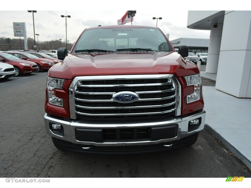 2017 F150 XLT SuperCrew 4x4 - Ruby Red / Earth Gray photo #4