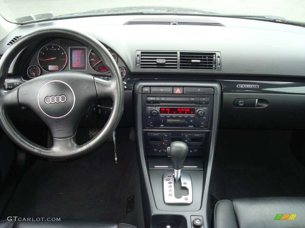 2005 A4 1.8T quattro Sedan - Brilliant Black / Ebony photo #32