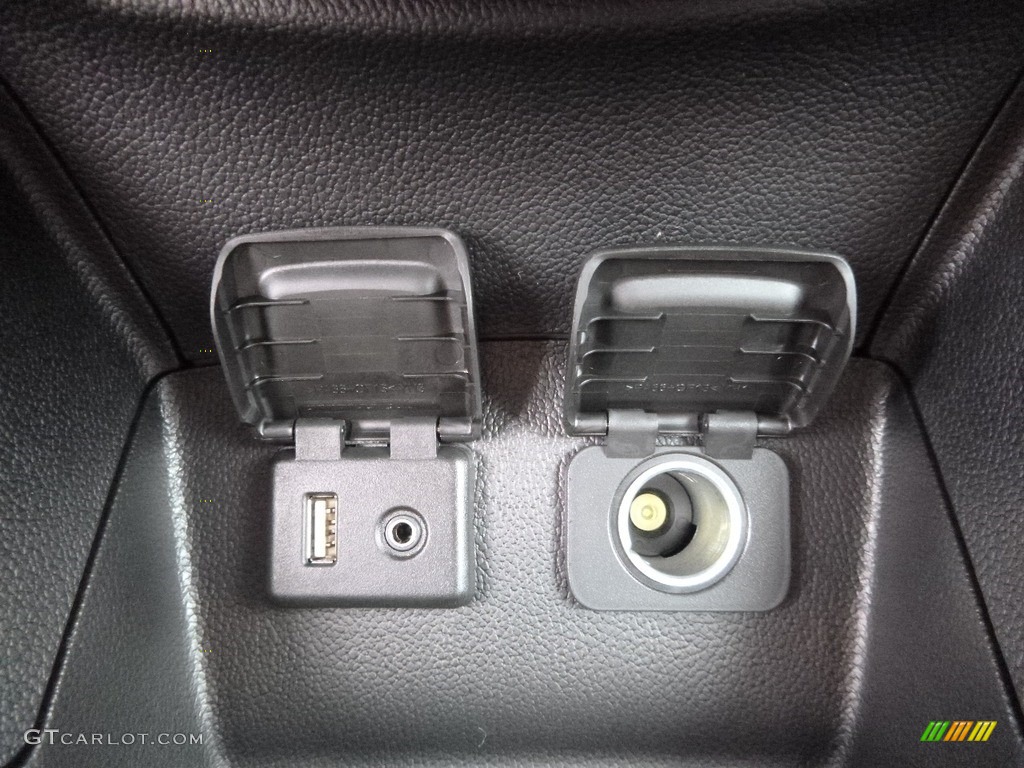 2017 Cruze LT - Red Hot / Jet Black photo #17