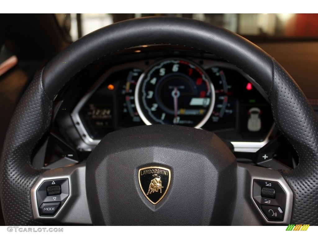 2016 Lamborghini Aventador LP700-4 Steering Wheel Photos