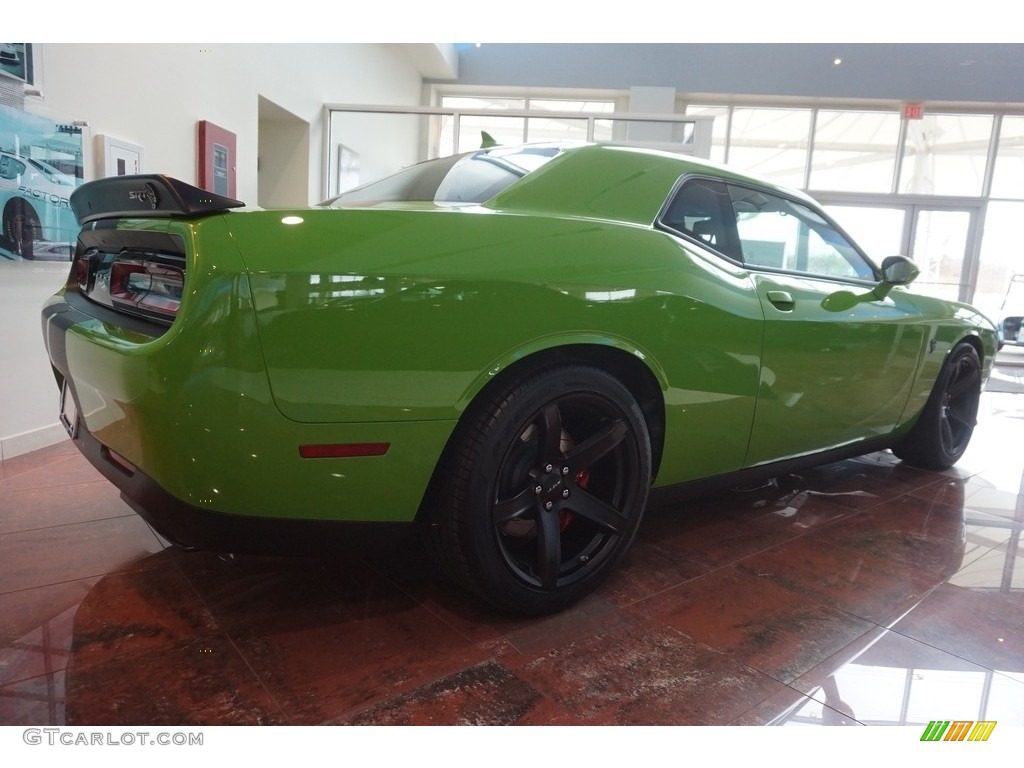 2017 Challenger SRT Hellcat - Green Go / Black photo #2