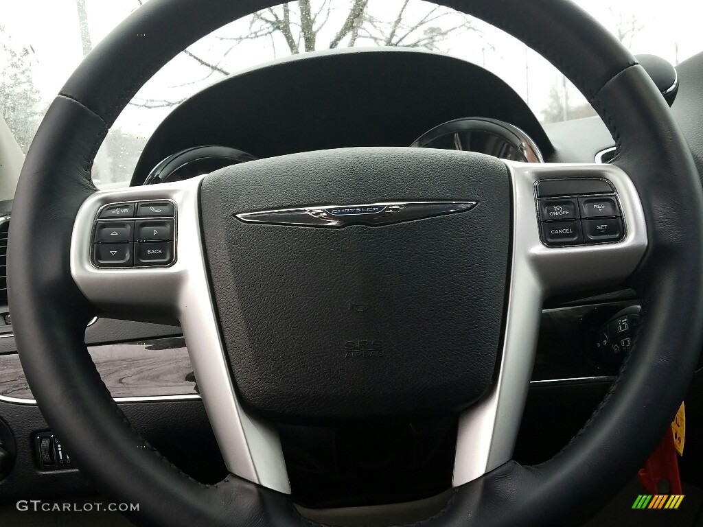 2016 Town & Country Touring - Billet Silver Metallic / Black/Light Graystone photo #15