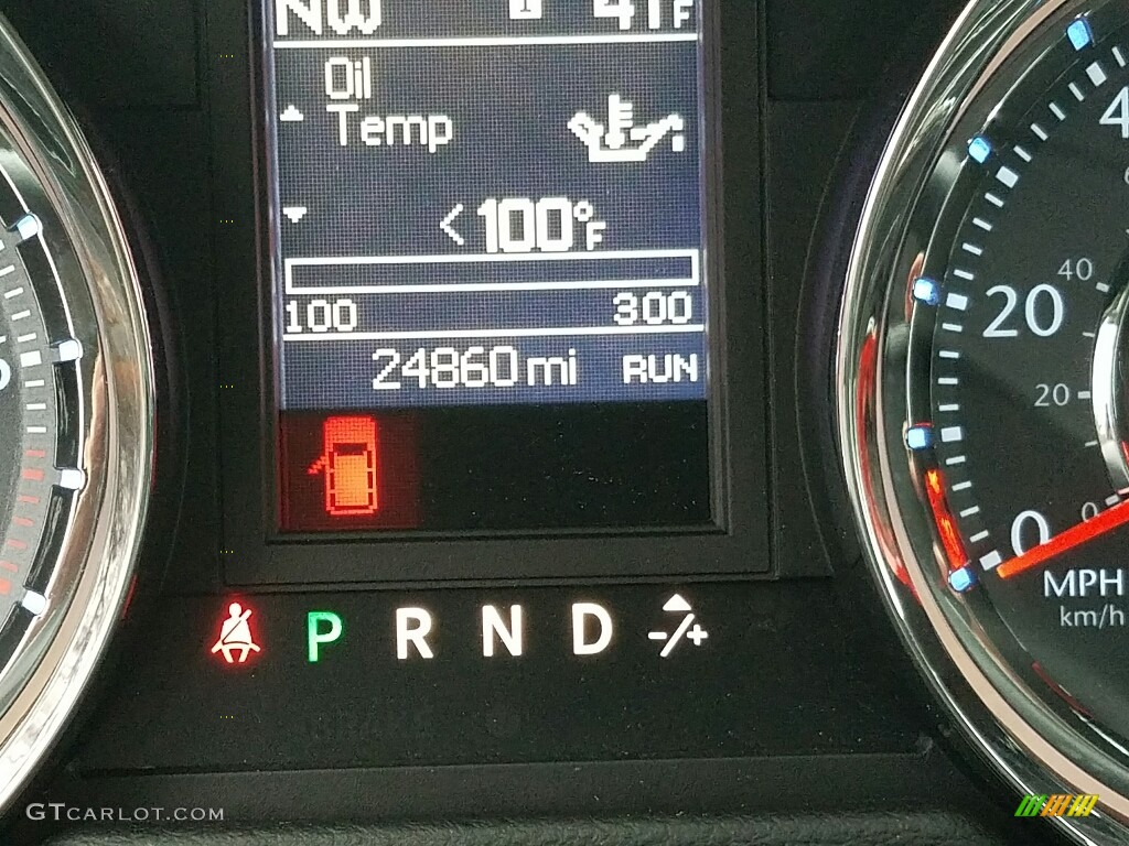 2016 Town & Country Touring - Billet Silver Metallic / Black/Light Graystone photo #20