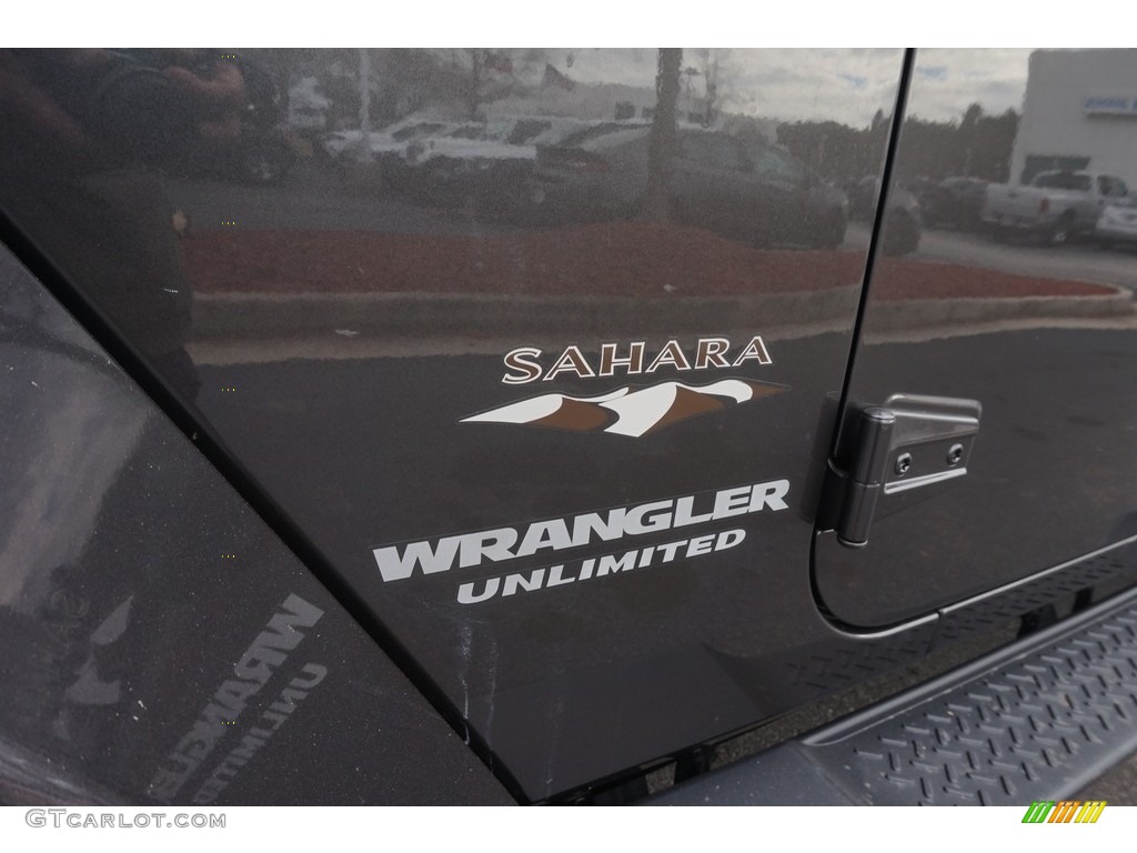 2017 Wrangler Unlimited Sahara 4x4 - Granite Crystal Metallic / Black photo #7