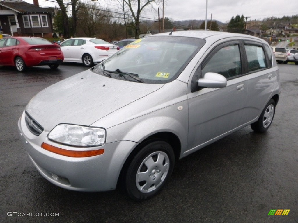 2006 Aveo LS Hatchback - Cosmic Silver / Charcoal photo #11