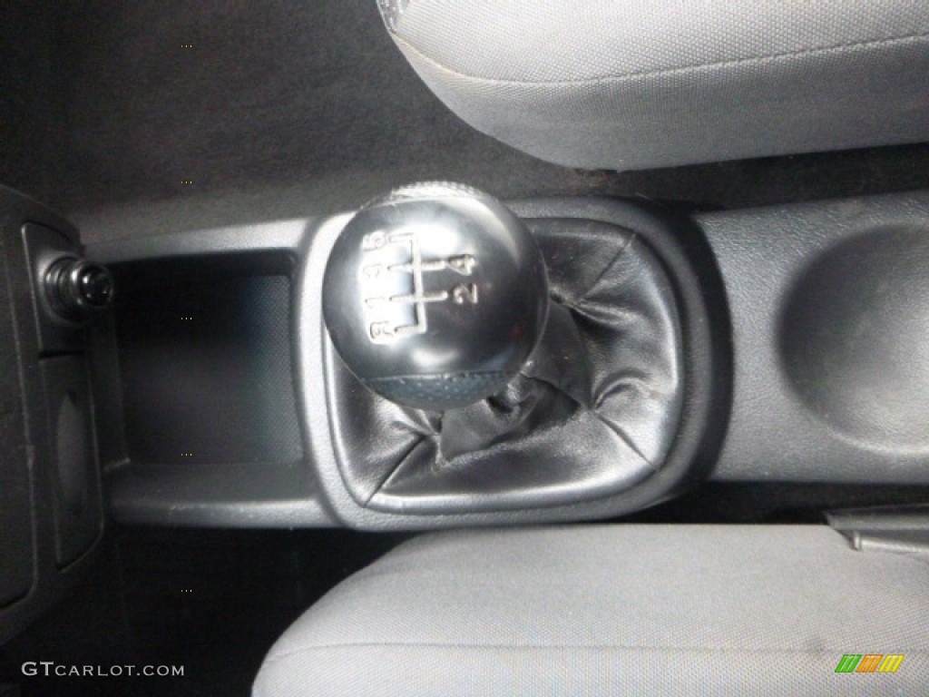 2006 Aveo LS Hatchback - Cosmic Silver / Charcoal photo #18