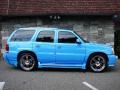 Custom Robins Egg Blue - Escalade AWD Photo No. 3