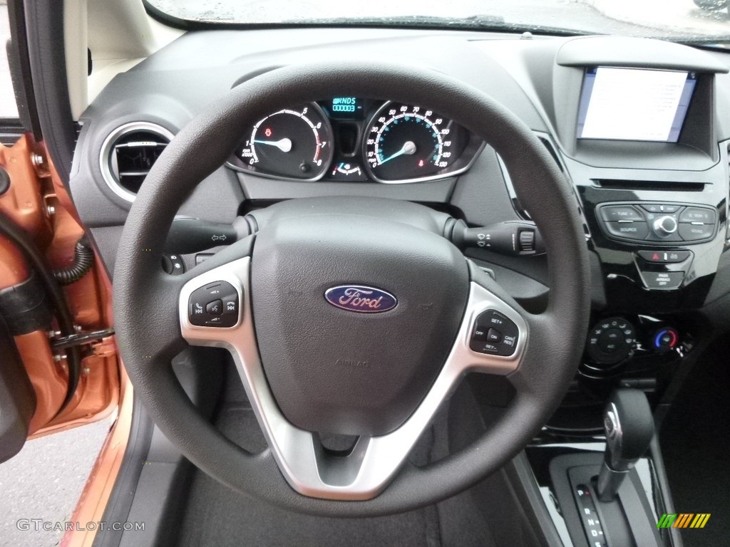 2017 Ford Fiesta SE Sedan Charcoal Black Steering Wheel Photo #118191521