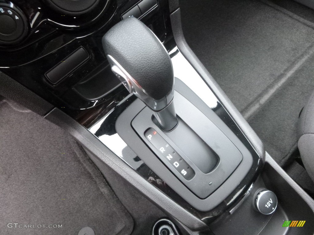 2017 Ford Fiesta SE Sedan 6 Speed Automatic Transmission Photo #118191551