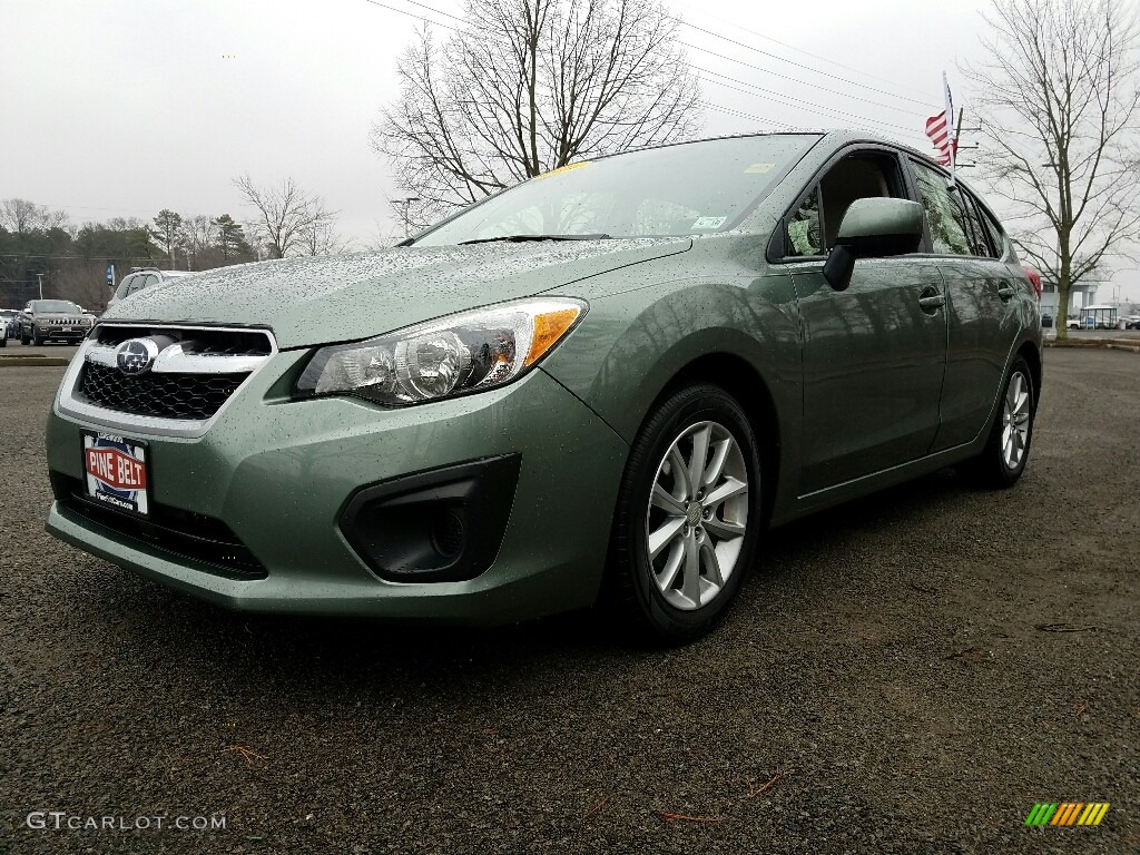 2014 Impreza 2.0i Premium 5 Door - Jasmine Green Metallic / Ivory photo #3