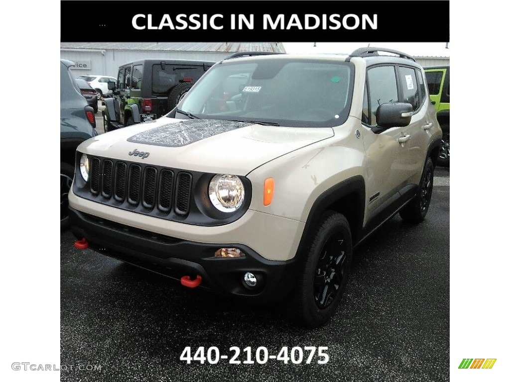 Mojave Sand Jeep Renegade