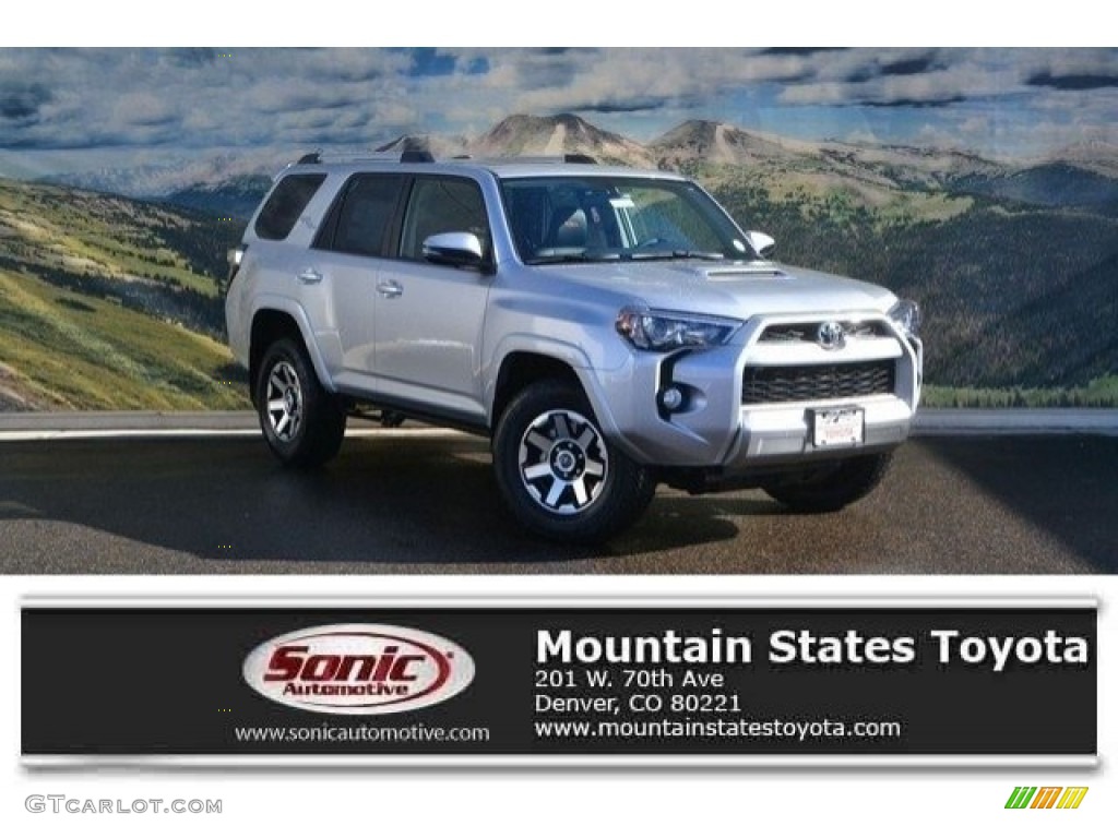 2017 4Runner TRD Off-Road Premium 4x4 - Classic Silver Metallic / Black photo #1