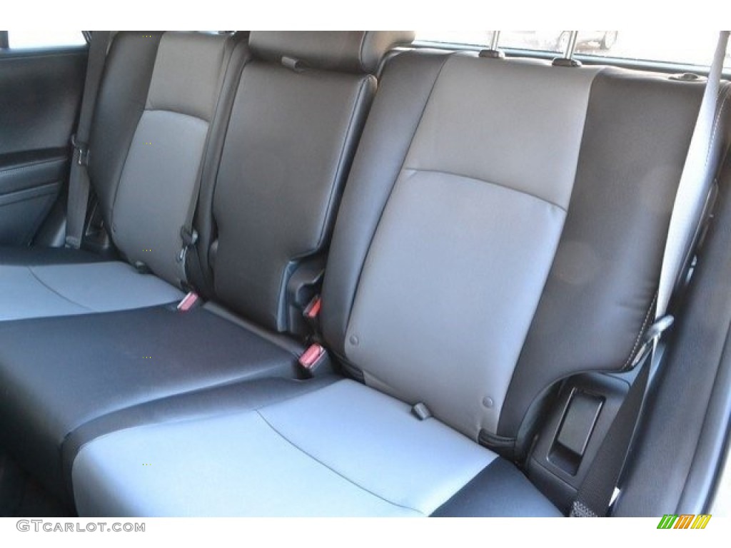 2017 Toyota 4Runner SR5 Premium 4x4 Rear Seat Photo #118202216