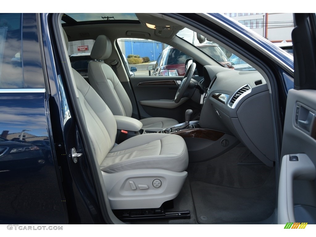 2010 Q5 3.2 quattro - Deep Sea Blue Pearl Effect / Light Grey photo #27