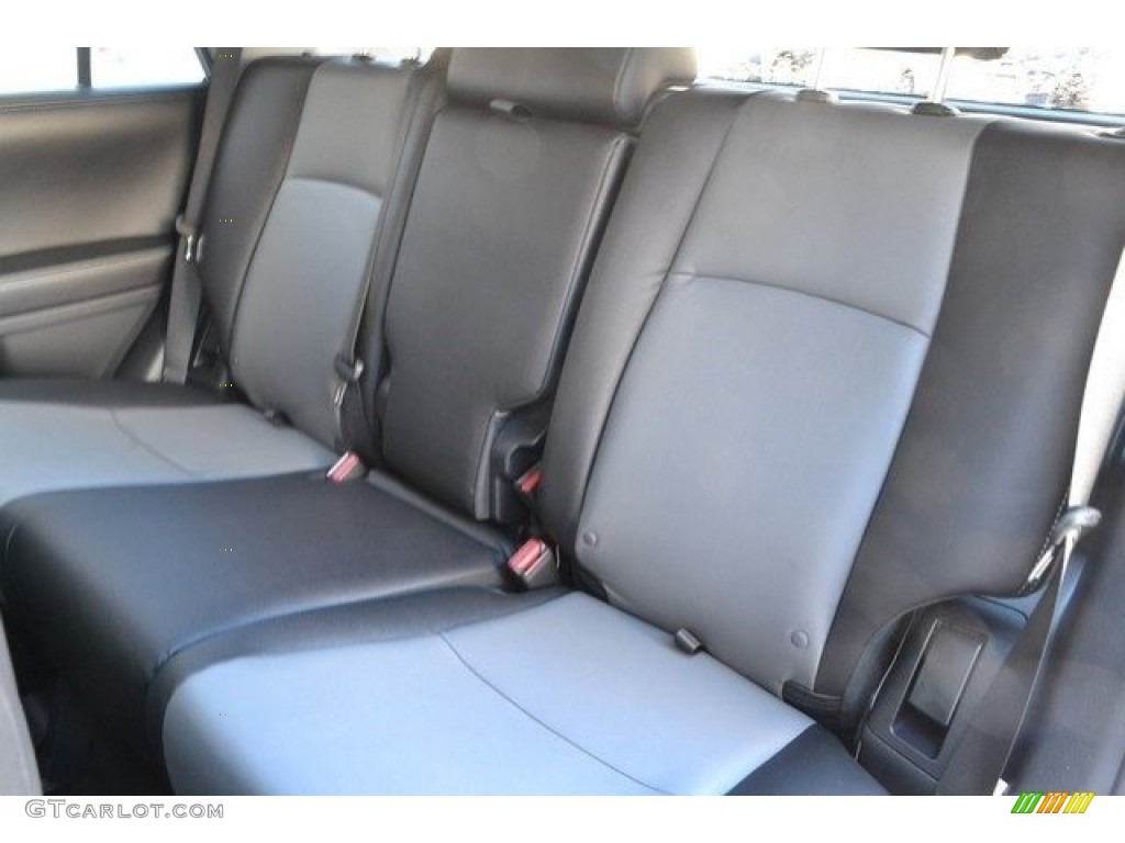 2017 Toyota 4Runner SR5 Premium 4x4 Rear Seat Photos