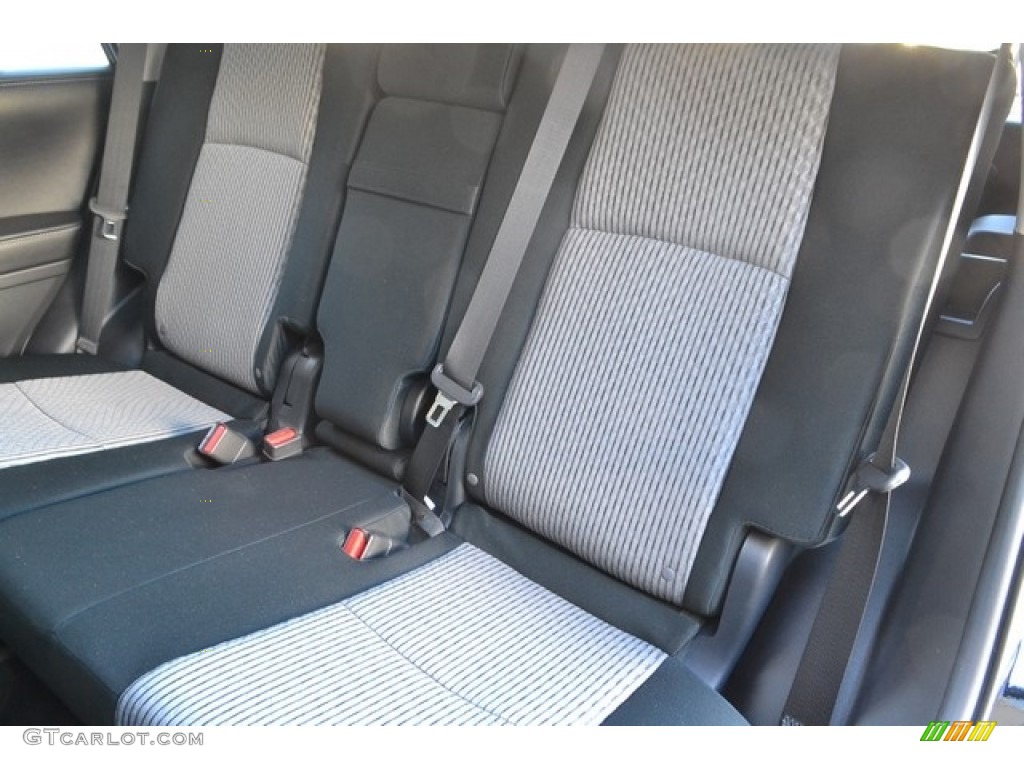 2017 Toyota 4Runner SR5 4x4 Rear Seat Photo #118204028