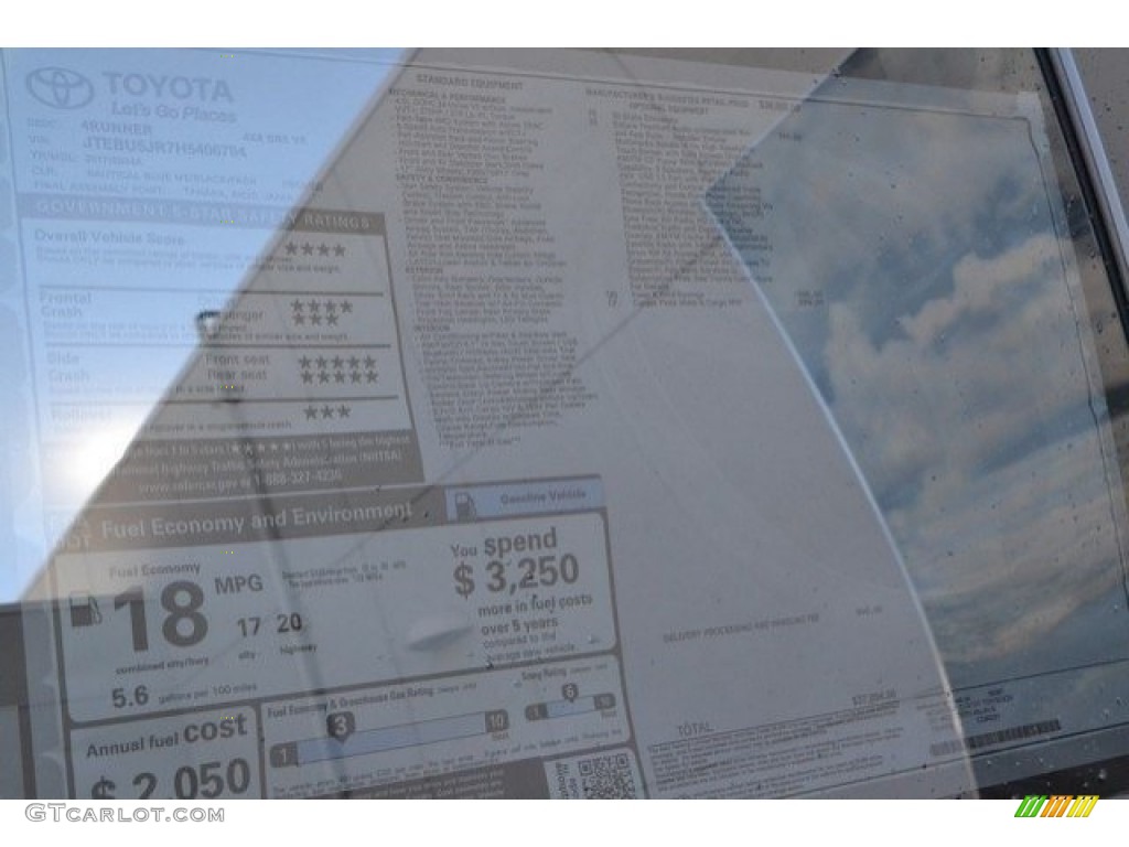 2017 4Runner SR5 4x4 - Nautical Blue Metallic / Graphite photo #10