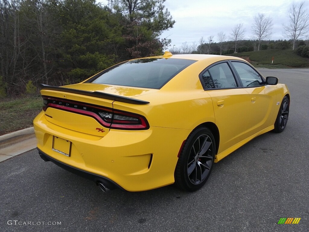 2017 Charger R/T Scat Pack - Yellow Jacket / Black photo #6