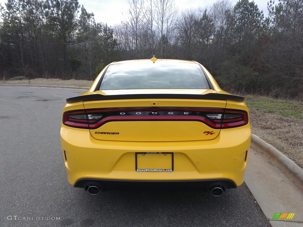 2017 Charger R/T Scat Pack - Yellow Jacket / Black photo #7