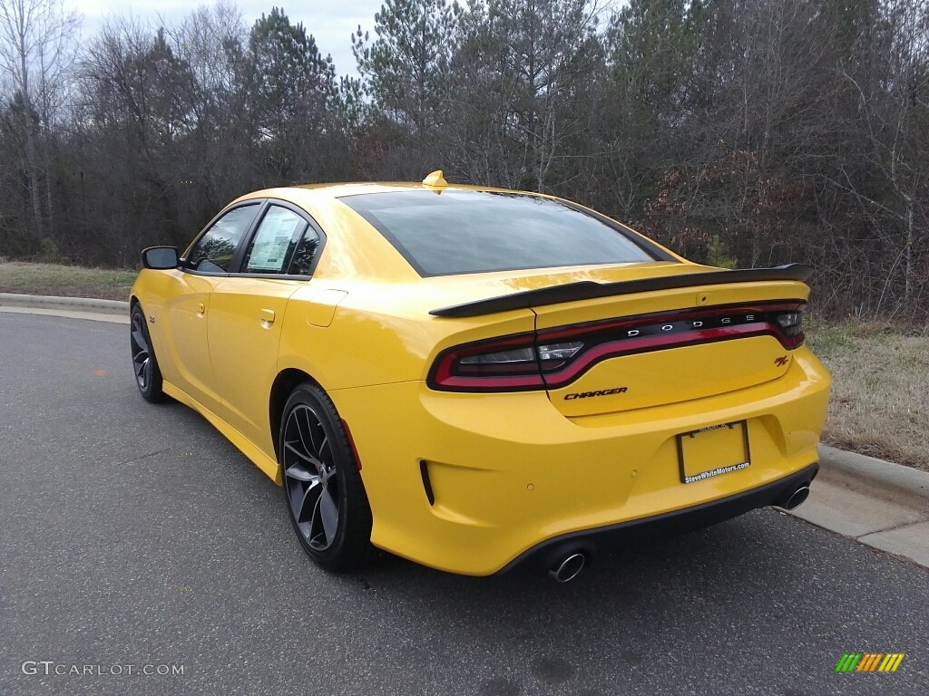 2017 Charger R/T Scat Pack - Yellow Jacket / Black photo #8