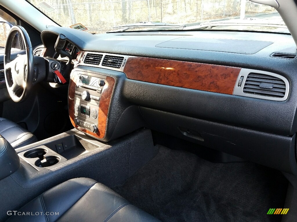 2011 Suburban LT 4x4 - Mocha Steel Metallic / Ebony photo #5