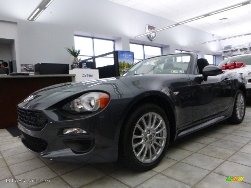 Grigio Moda Meteor Grey 2017 Fiat 124 Spider Classica Roadster Exterior Photo #118214585