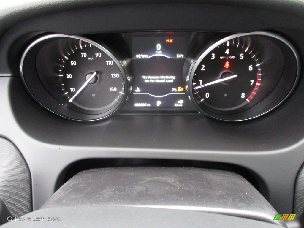 2017 Land Rover Discovery Sport HSE Luxury Gauges Photos