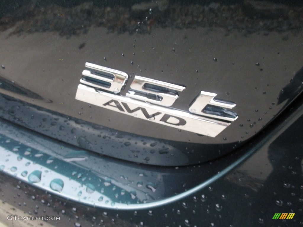 2017 XF 35t Premium AWD - British Racing Green / Latte photo #5