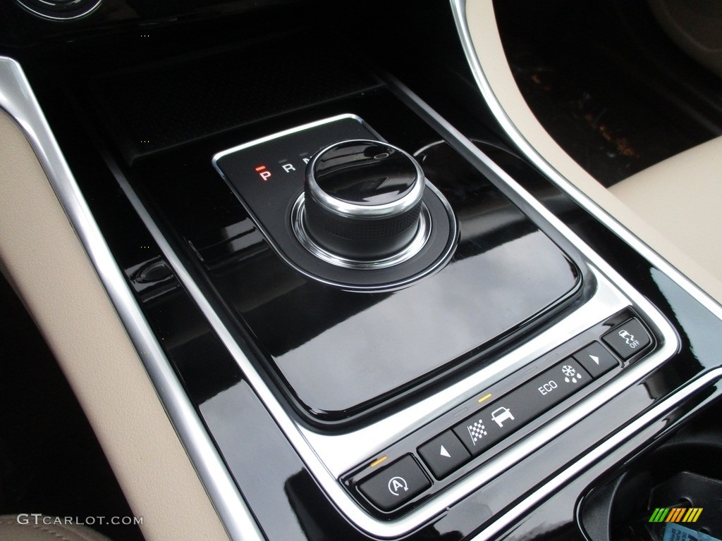 2017 XF 35t Premium AWD - British Racing Green / Latte photo #16