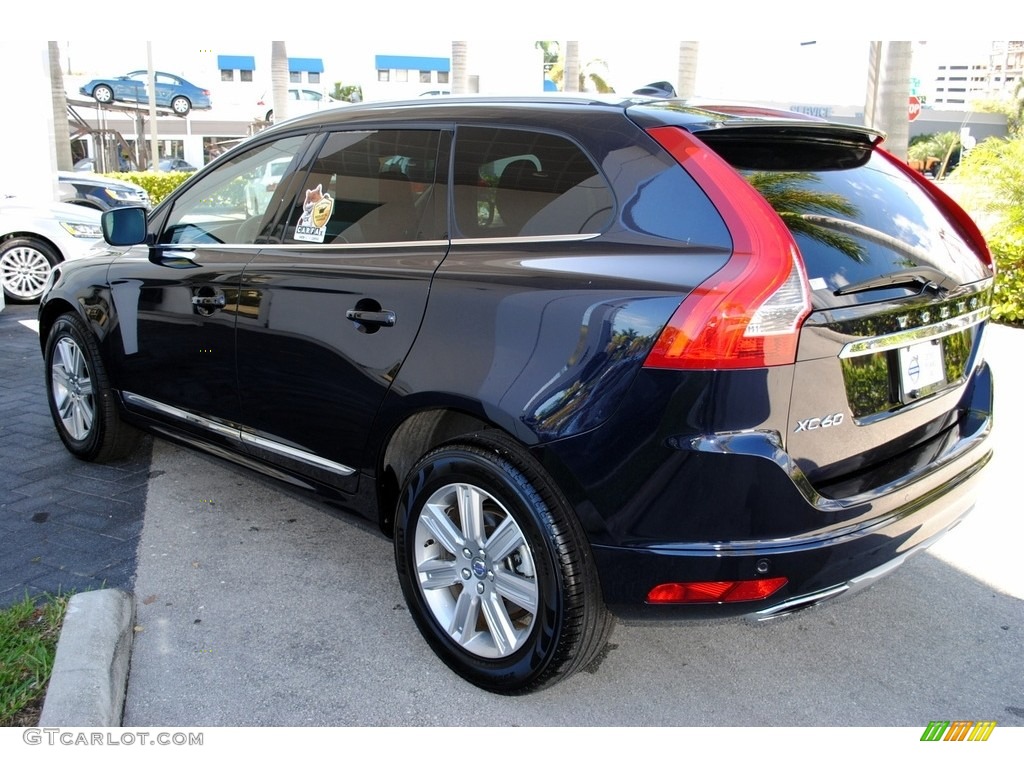 2017 XC60 T5 Inscription - Magic Blue Metallic / Off Black photo #6