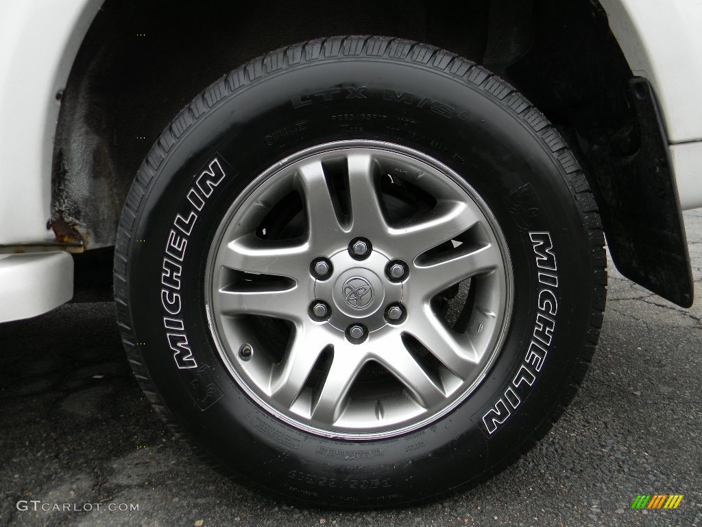 2005 Sequoia Limited 4WD - Natural White / Light Charcoal photo #26