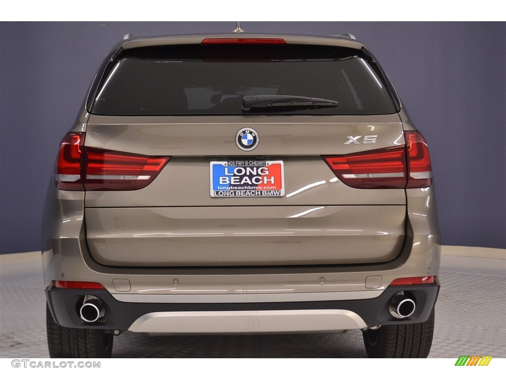 2017 X5 sDrive35i - Atlas Cedar Metallic / Terra photo #5