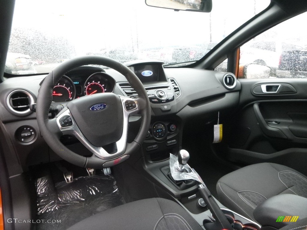Charcoal Black Interior 2017 Ford Fiesta ST Hatchback Photo #118229777