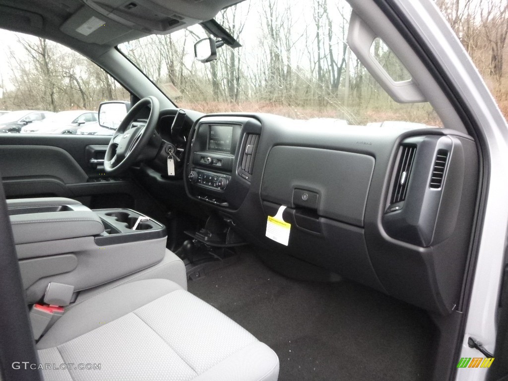 2017 Silverado 1500 Custom Double Cab 4x4 - Silver Ice Metallic / Dark Ash/Jet Black photo #5