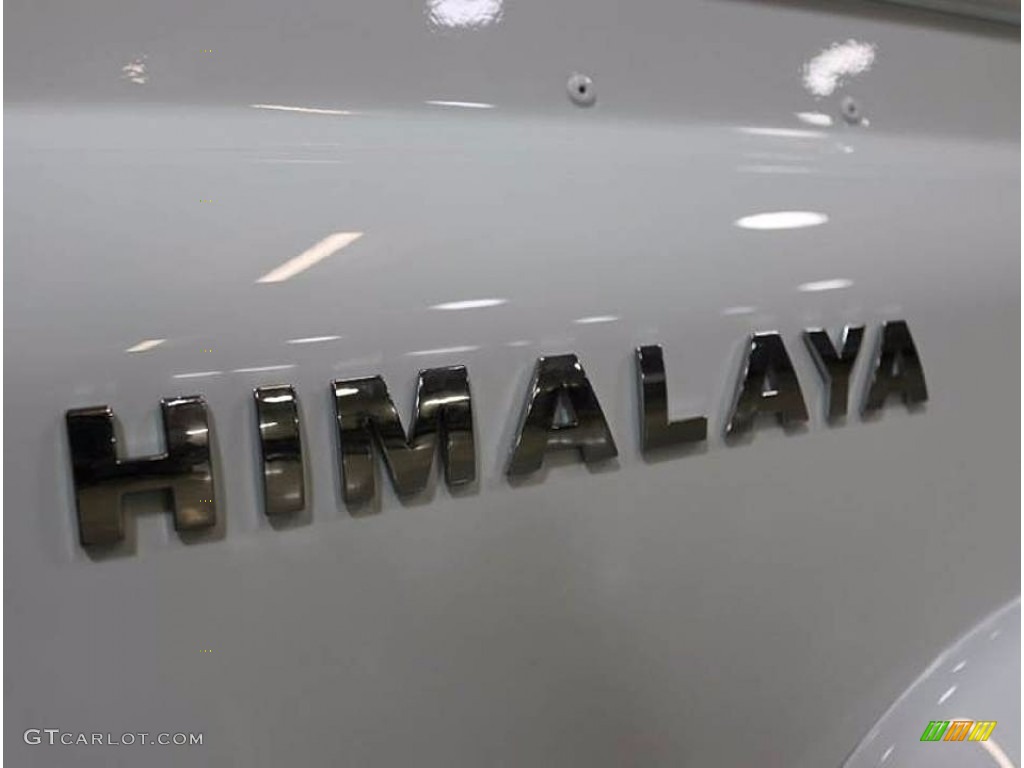 1985 Land Rover Defender 110 Hardtop Himalaya Marks and Logos Photo #118230263