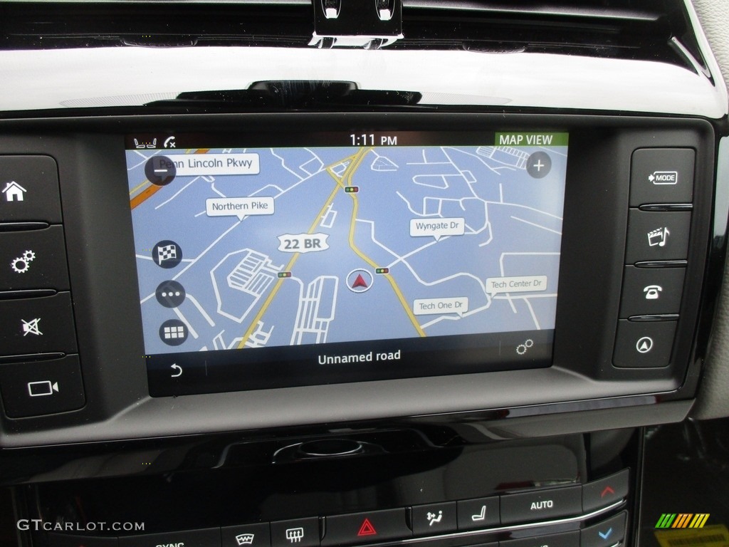 2017 Jaguar XE 35t Premium AWD Navigation Photos