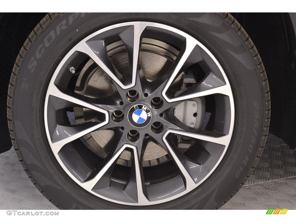 2017 X5 sDrive35i - Space Gray Metallic / Black photo #6