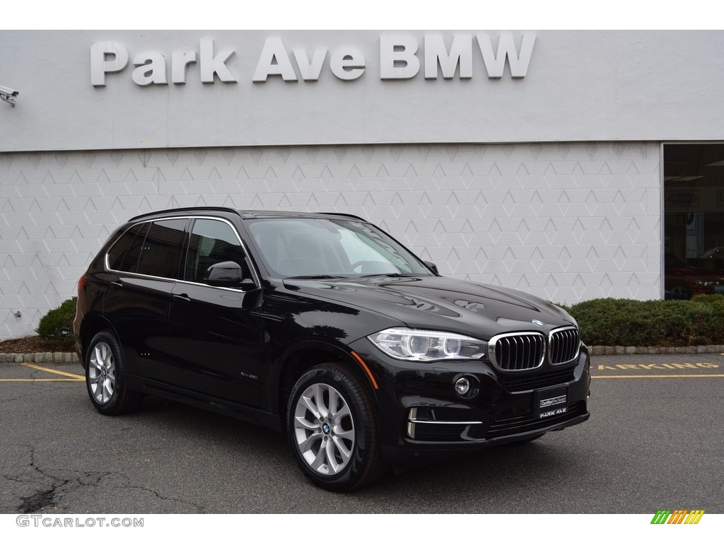 2014 X5 xDrive35i - Black Sapphire Metallic / Black photo #1